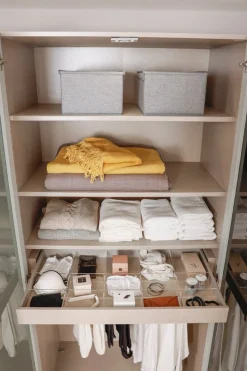 Novel Drehtürenschrank Skat Seidengrau Outlet