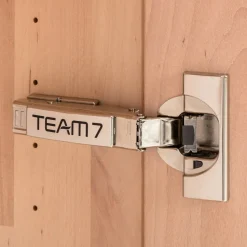 TEAM 7 Drehtürenschrank Kids erlefarbig Clearance