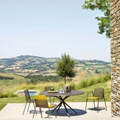 Fast Gartentisch Moai Alluminio 14 grigio polvere New