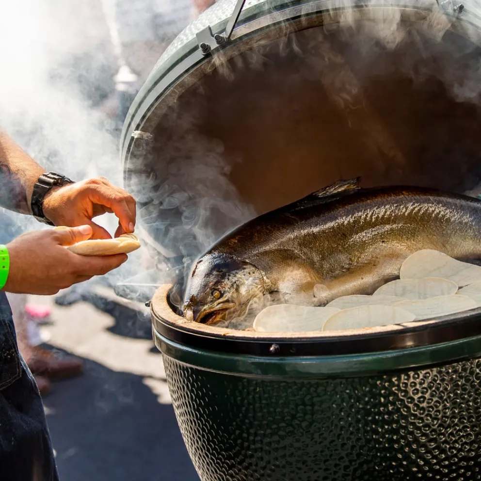 Big Green Egg Holzkohlegrill Large BBQ dunkelgrün Best