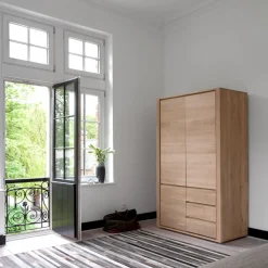 Ethnicraft Schrank Shadow eichefarbig New