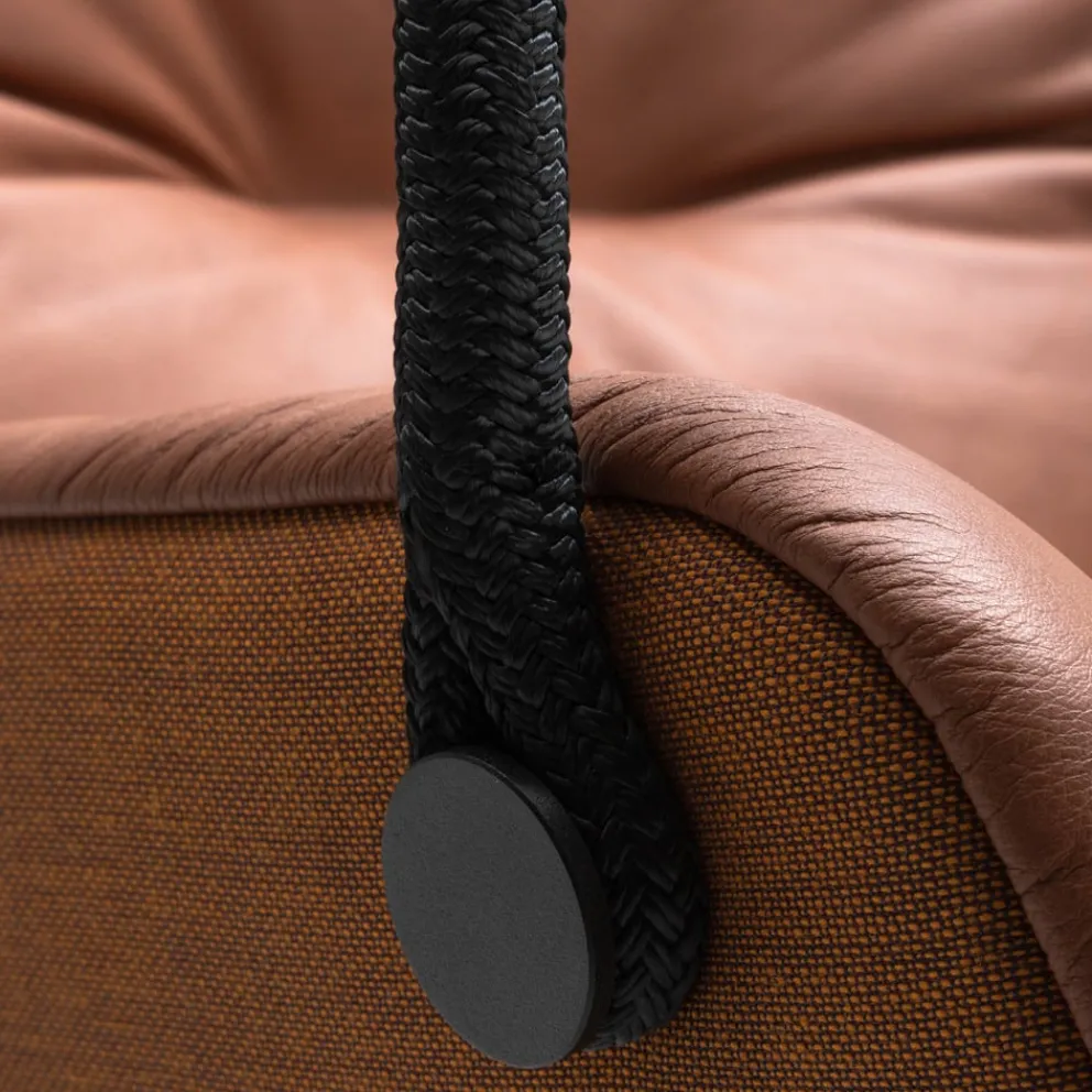 Freifrau Sessel Leya Swing Seat SAHARA Leder / Code 60007 Sale