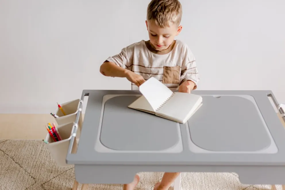 Duck Woodworks Sinnestisch/Spieltisch Rauna grau Online