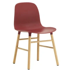 Normann Copenhagen Stuhl Form eichefarbig, rot Discount