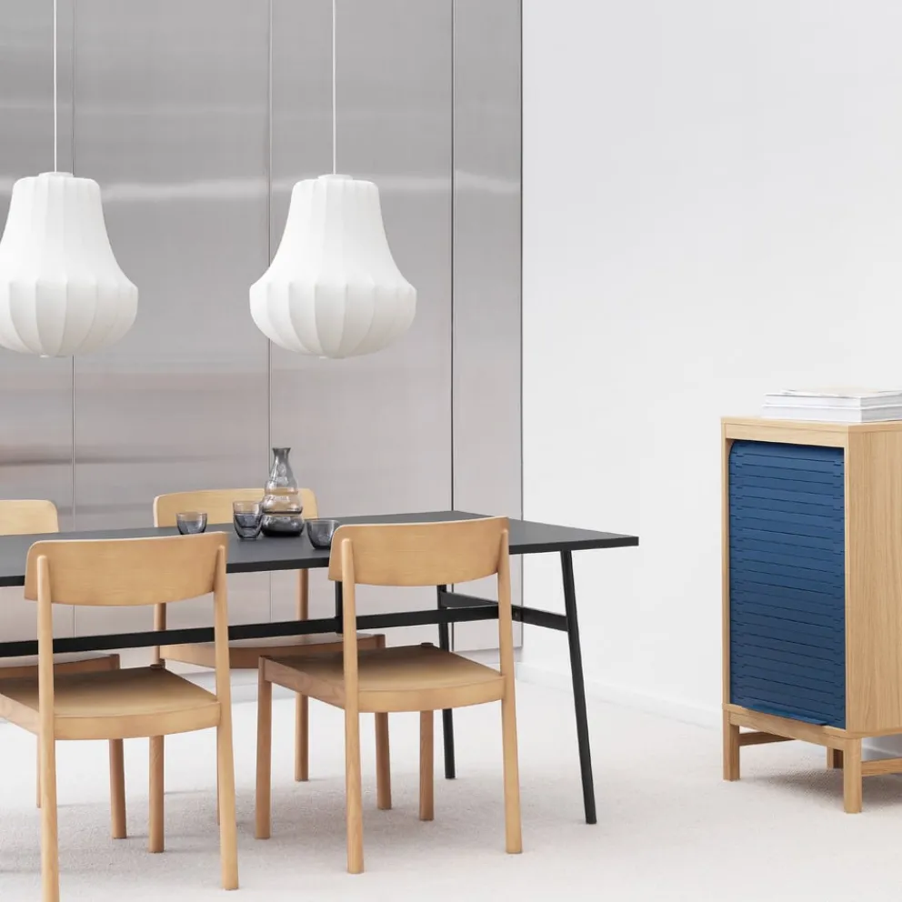 Normann Copenhagen Stuhl Timb eschefarbig Hot